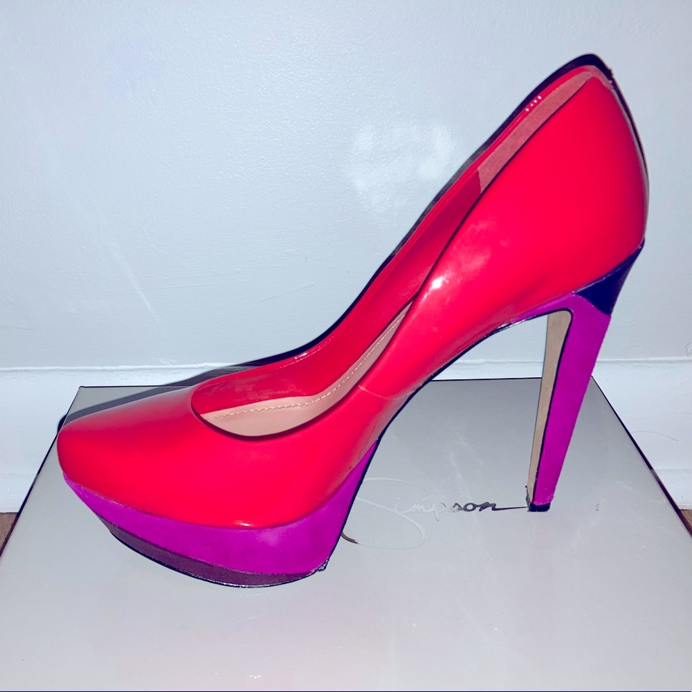 👠Jessica Simpson’s Platform Heels👠